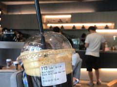 -瑞幸咖啡(怡富广场店)