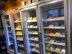 面包甜点陈列柜-四喜小胖·北京涮肉(五道营店)