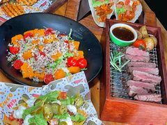 -Famous肥猫墨西哥音乐餐吧(五棵松华熙LIVE店)