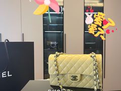 -CHANEL(恒隆广场店)