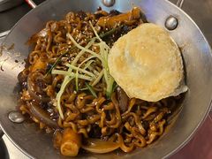 炸酱拉面-富乐满韩国正宗炸鸡韩国料理(虹泉路店)