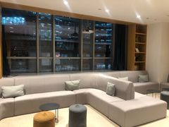 -蔚来中心(北京中关村店)