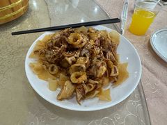 -鹏城人家海鲜酒家·23年老字号(较场尾店)