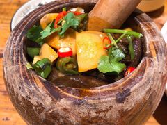 -老滇山寨•云南特色菜•地方菜•民族风情歌舞表演(金碧店)