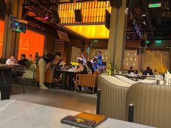 -洛缦音乐餐厅(工业展览馆万象城店)