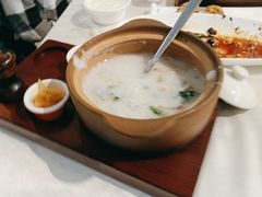 -山顶沙河粉-粤菜馆(凯旋店)