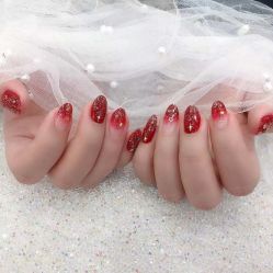 -七彩虹美甲美睫 半永久