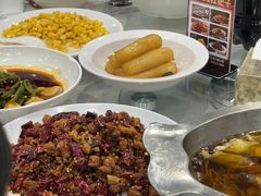 -鑫巴蜀小镇 · 水煮鱼专研店(玉桥店)