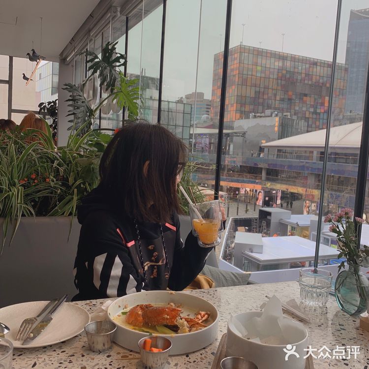 gaga祖马龙主题下午茶好看好拍还有香水拿