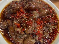 中辣辛辣猪蹄-贤花饭店(城阳店)