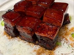 红烧肉焖饭-新白鹿餐厅(龙游路总店·杭帮菜名店)