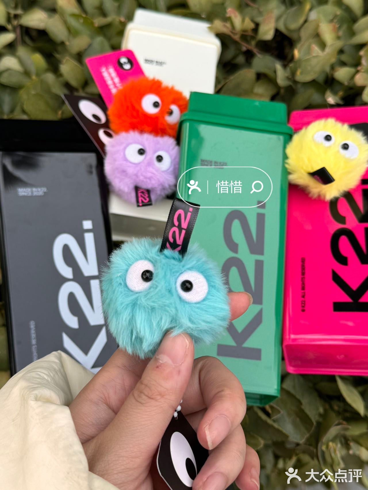 排队都快排到我家门口了，家人们快看