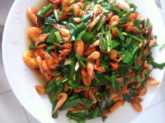 韭菜炒小虾-鲜鱼居饭店