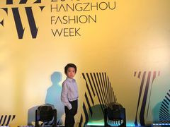 -潮童星少儿模特时尚中心(黄浦博荟广场店)