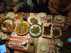 -胡桃里民谣酒馆