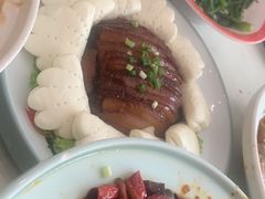 -鑫巴蜀小镇 · 水煮鱼专研店(玉桥店)