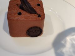 -BLACKSWAN黑天鹅(环球店)