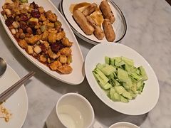 -渝信川菜 · 川味家常菜(财富购物中心店)