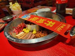 菌汤鸳鸯锅-谭鸭血老火锅(万象九宜城店)