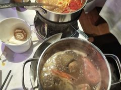 -领鲜活海鲜榴莲自助火锅(东门店)