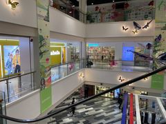 -百联临沂购物中心(临沂路店)