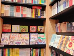 -覔书店(壹方城店)