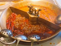 -小龙翻大江文化火锅(太古里店)