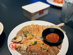 -肥肥虾庄·金牌油焖大虾(杨园滨江时代walk店)