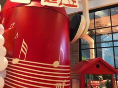 -东方明珠·可口可乐欢乐餐厅