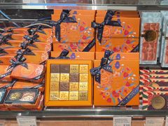 -VENCHI 闻绮(上海佛罗伦萨小镇店)