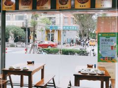 大堂-疯狂鸭脑壳(俱进路店)
