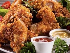 -BHC炸鸡(明洞总店)