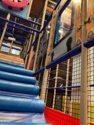 -meland亲子乐园•派对•研学(苏州悠方购物中心店)