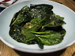 -金牌老碗时尚陕菜(王府井百货店)