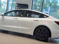 -TESLA 特斯拉(上海太古汇体验店)