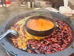 -黄潇洒老火锅(九眼桥宏济巷店)