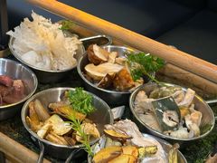 -一朵菌·野生菌探索家火锅(南亚店)