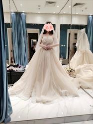 点击看大图 -GRACE KELLY婚纱与礼服(北京店)