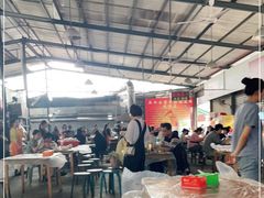 大堂-五七小李子油焖大虾(总店)