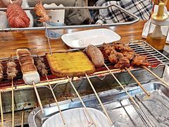 -哈尔滨小酒馆·鲜肉现穿自助烧烤(康新花园店)