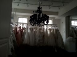 -纯色时光婚纱艺术馆WHITE
