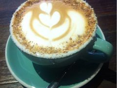 海盐榛果拿铁-MIKAKU(万达广场上海宝山店)