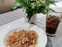 -必胜客(松雷店)
