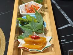 -山川小町·极番烧肉(新地假日广场店)