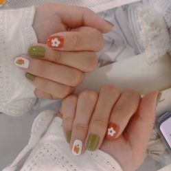 -UMl Nail 尤米美甲美睫半永久