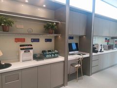 -龙格亲子游泳·水育早教运动中心(绿城店)