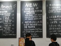 -HELLO 27 意面·沙拉·帕尼尼