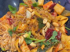 -醉人椒麻辣香锅(上地华联店)