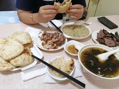 -宝光熏肉鞋底火烧(新街口店)