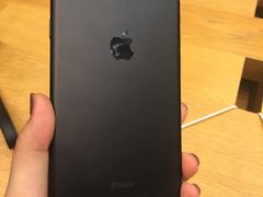-Apple零售店(华贸购物中心店)